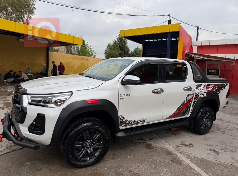 تويوتا هايلوكس